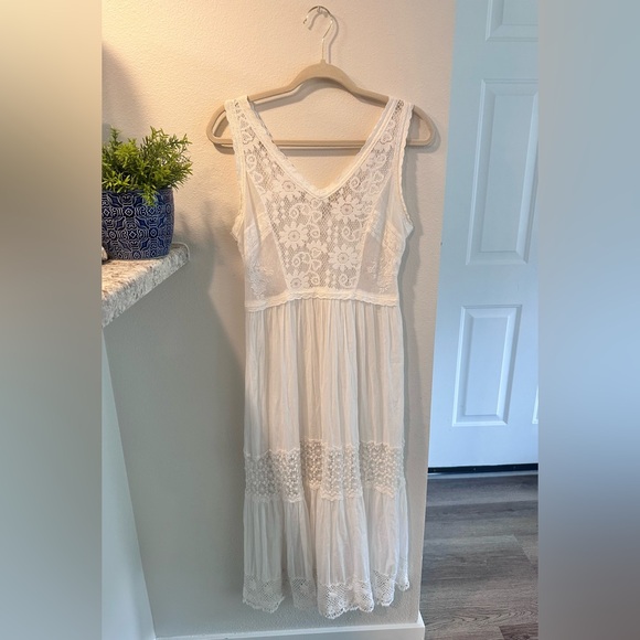 Sundance 100 % Cotton White Eyelet Dress - Picture 1 of 6
